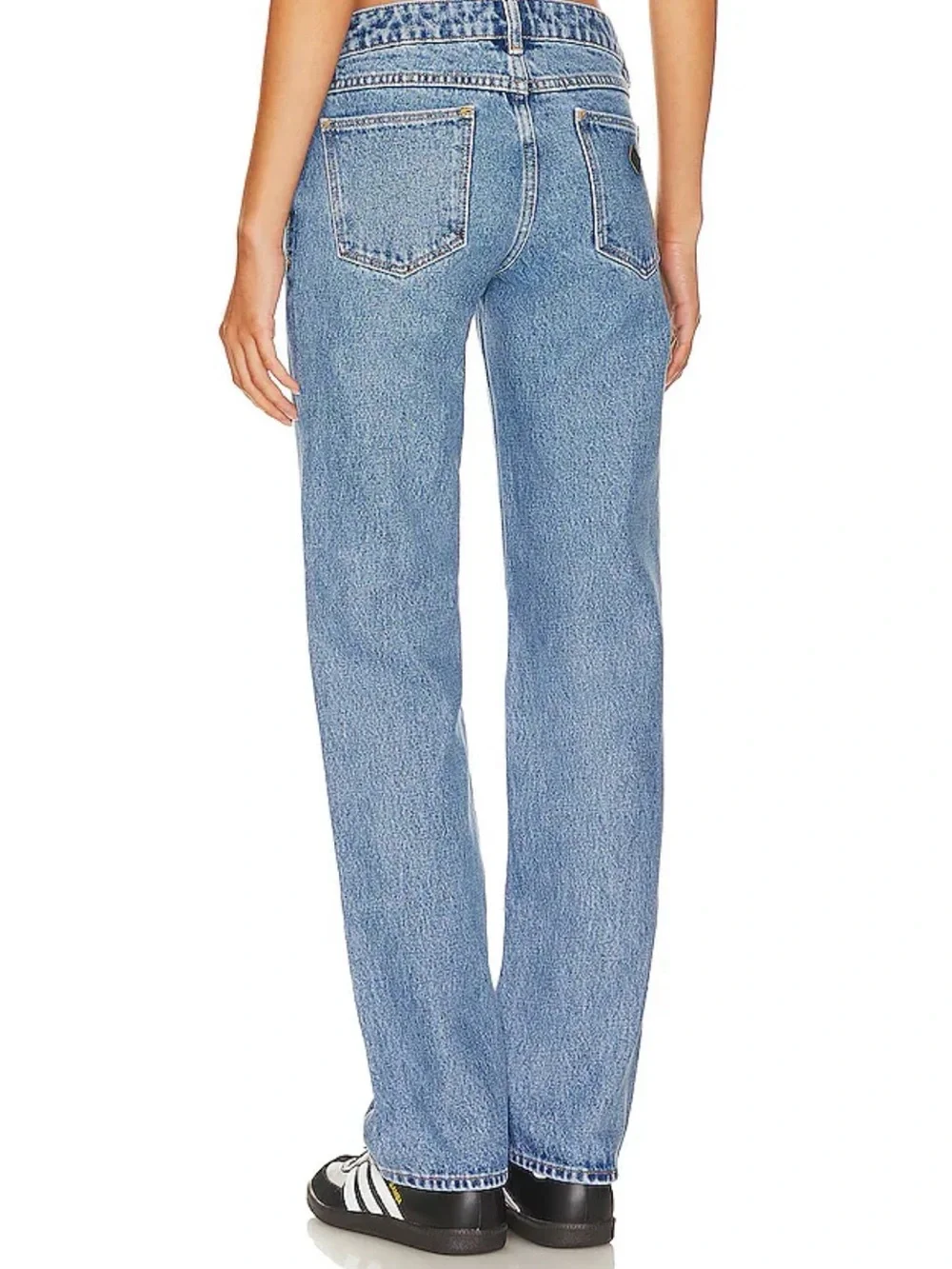 Abrand Low Rise Straight Jeans in Katie size 28